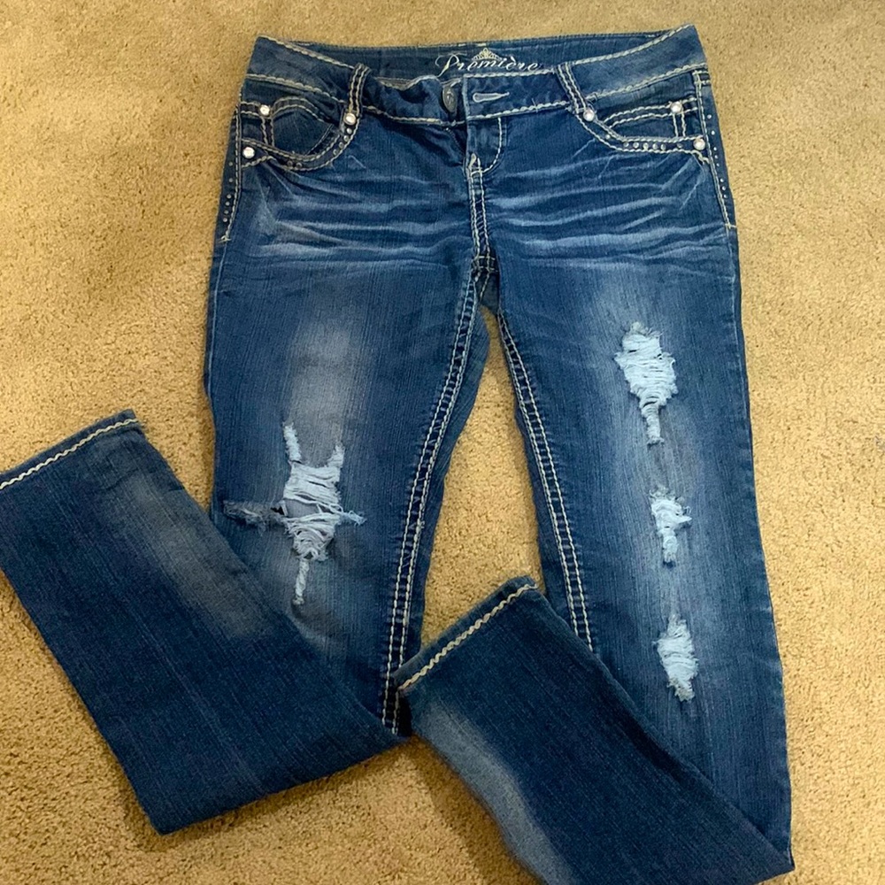 Premiere distressed skinny jeans